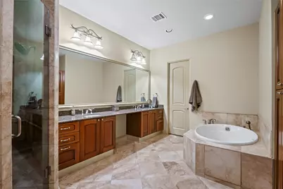 412 E 6th Street, Fort Worth, TX 76102 - Photo 25