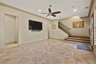 412 E 6th St, Fort Worth, TX 76102 - Photo 13