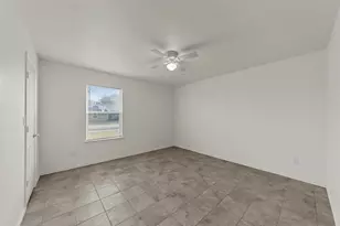 413 Whitney Ct, Rio Vista, TX 76093 - Photo 3