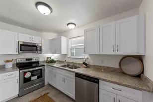 413 Whitney Ct, Rio Vista, TX 76093 - Photo 15