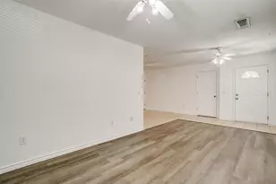 208 N Val Verde Circle, Keene, TX 76059 - Photo 5