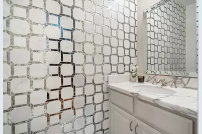 2214 Worthington Street, Dallas, TX 75204 - Photo 13