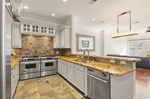 2214 Worthington St, Dallas, TX 75204 - Photo 9
