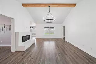 12916 Kingsgate Dr, Rhome, TX 76078 - Photo 7