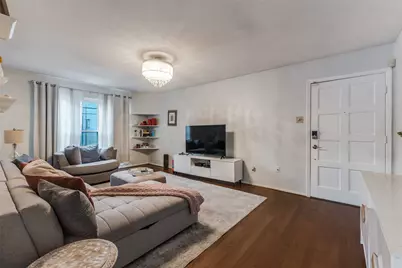 4020 Holland Avenue #213, Dallas, TX 75219 - Photo 9