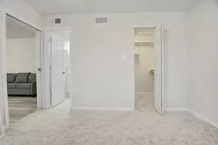 9815 Walnut St, Dallas, TX 75243 - Photo 11