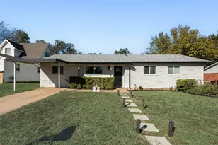 756 Briarwood Ln, Hurst, TX 76053 - Photo 3