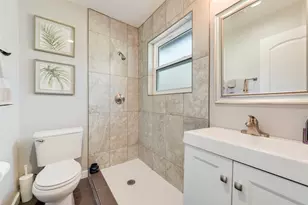 756 Briarwood Ln, Hurst, TX 76053 - Photo 13