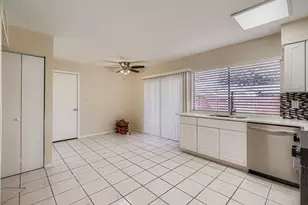 4817 Crawford Dr, The Colony, TX 75056 - Photo 17