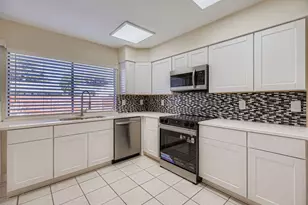 4817 Crawford Dr, The Colony, TX 75056 - Photo 19