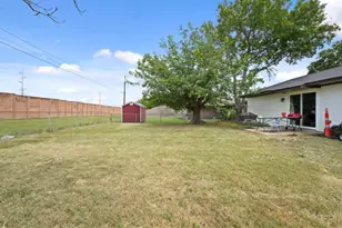 605 Neptune Dr, Denton, TX 76209 - Photo 3