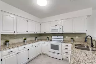 3631 Hilltop Ln, Plano, TX 75023 - Photo 13