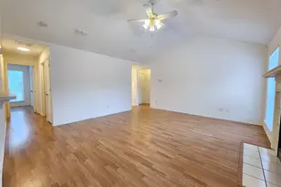 414 Dakota Dr, Joshua, TX 76058 - Photo 7