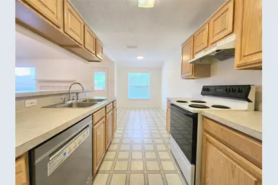 414 Dakota Drive, Joshua, TX 76058 - Photo 9