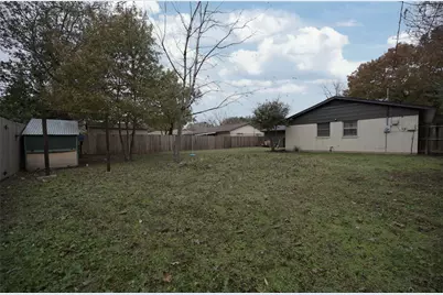 2708 Foxcroft Circle, Denton, TX 76209 - Photo 33