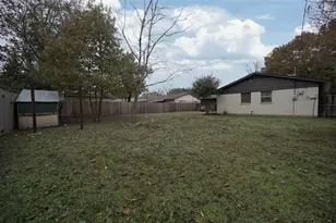 2708 Foxcroft Cir, Denton, TX 76209 - Photo 33