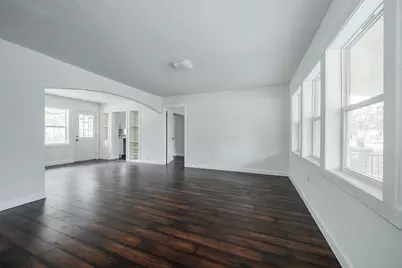 2426 Salerno Drive, Dallas, TX 75224 - Photo 5
