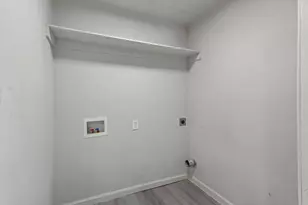 566 Loraine Cir, Greenville, TX 75401 - Photo 15