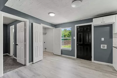 566 Loraine Circle, Greenville, TX 75401 - Photo 11