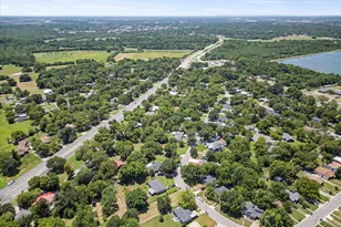 566 Loraine Cir, Greenville, TX 75401 - Photo 5