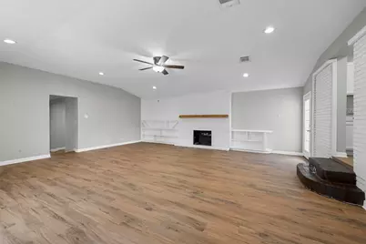 516 N Burdette Avenue, Sherman, TX 75090 - Photo 3