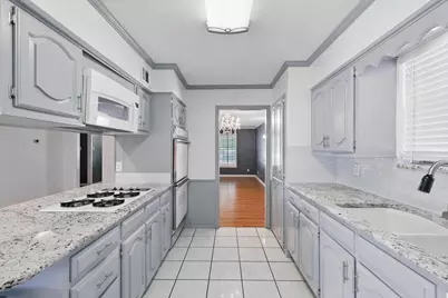 2915 Touraine Drive, Dallas, TX 75211 - Photo 13