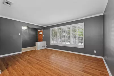 2915 Touraine Drive, Dallas, TX 75211 - Photo 7