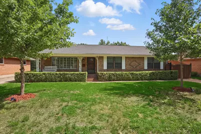 2915 Touraine Drive, Dallas, TX 75211 - Photo 1