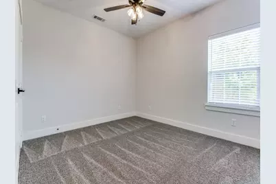 504 Ellis Place Drive, Greenville, TX 75402 - Photo 15