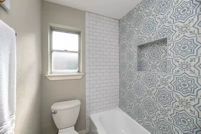 2130 Lemart Street, Grand Prairie, TX 75051 - Photo 15