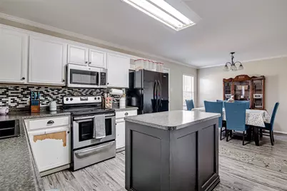 6425 Meadow Way Lane, Fort Worth, TX 76179 - Photo 7