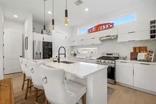 145 N Henderson Ave, Dallas, TX 75214 - Photo 13