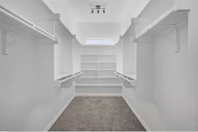 808 E 6th Street, Bonham, TX 75418 - Photo 9