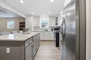 3904 Lakewood Dr, Lake Worth, TX 76135 - Photo 11