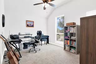 2112 Hill Crest Ct, Weatherford, TX 76086 - Photo 13