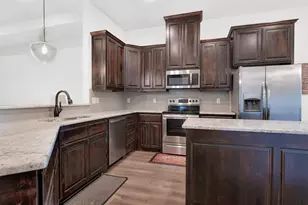 2112 Hill Crest Ct, Weatherford, TX 76086 - Photo 7