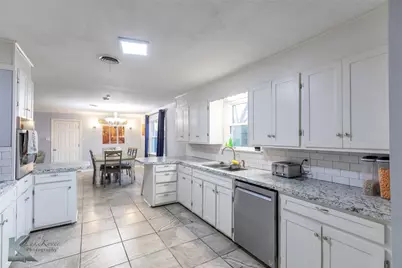 2310 Hollis Drive, Abilene, TX 79605 - Photo 7