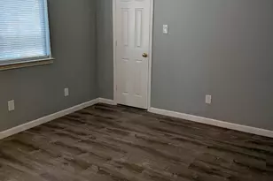 205 Ironbark Dr, Arlington, TX 76018 - Photo 11