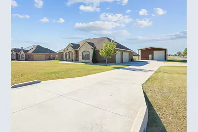 5520 Littlefield Drive, Dish, TX 76247 - Photo 1