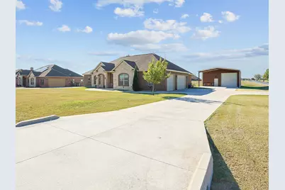 5520 Littlefield Drive, Justin, TX 76247 - Photo 17