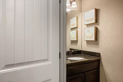 1401 Lauren Lane, Granbury, TX 76048 - Photo 17