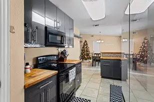 1429 W Torrey St, Granbury, TX 76048 - Photo 13