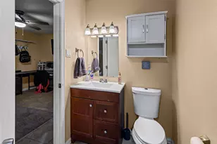 1429 W Torrey St, Granbury, TX 76048 - Photo 19