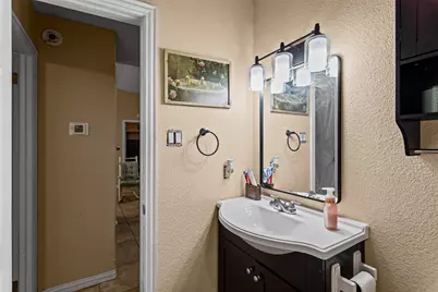 1429 W Torrey Street, Granbury, TX 76048 - Photo 23