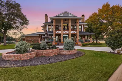 901 Ironwood Drive, DeSoto, TX 75115 - Photo 1