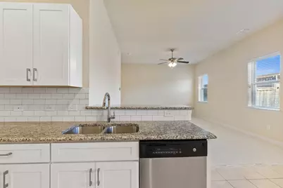 1904 Bethlehem Street, Irving, TX 75061 - Photo 13