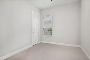 7263 Clementine Dr, Irving, TX 75063 - Photo 31