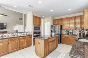 1432 Honey Locust Dr, Plano, TX 75023 - Photo 17