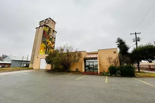 130 W Crawford St, Denison, TX 75021 - Photo 1