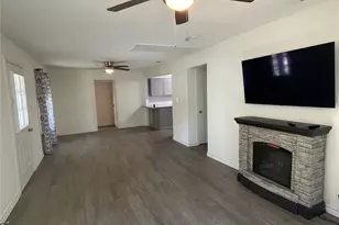 2704 Bolivar St, Denton, TX 76201 - Photo 3